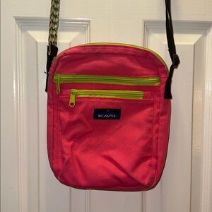Kavu Purse Women’s OS Neon Pink Crossbody Bag